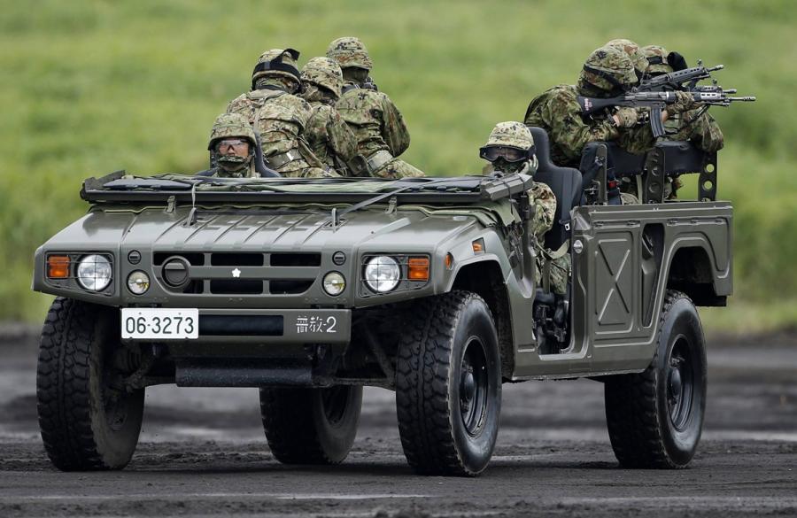  Toyota Mega Cruiser JGSDF 1995 года  (фото 9 из 10)